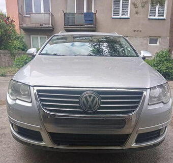 Vůz na náhradní díly VW Passat B6 kombi 2008 BWA JUD LA7W