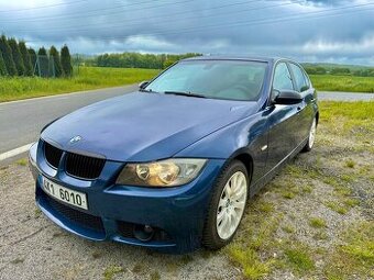BMW E90 325i