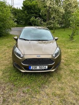 Ford Fiesta 1.25i 44kw r.2013 52563km