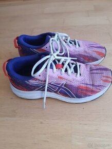 Sportovní obuv Asics vel. EU38 - 1