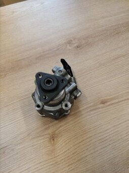Servo čerpadlo Originál VW CRAFTER Nové