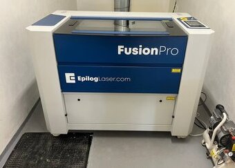 CO2 laser Epilog Fusion Pro 32 60W