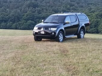 Mitsubishi L200 Mitsubishi L 200 4X4 SUPERSELECT 1 MAJITEL