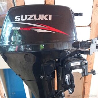 Lodní závěsný motor Suzuki DF15 S rok 2012