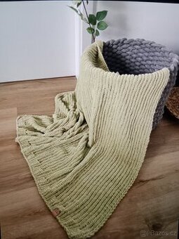 Dětská ručně pletená deka Limetka
