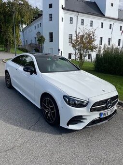 Mercedes Benz E200 Coupe AMG 4motion