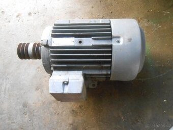 elektromotor 2,2 kw 960 otacek