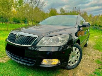 Škoda Octavia 2012 1.6TDI 77kW Elegance Navi Vyhrev Senzory