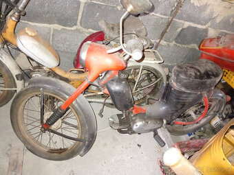 Jawa 550 Pařez