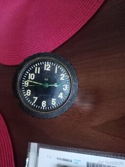 Staré hodiny (letecké)