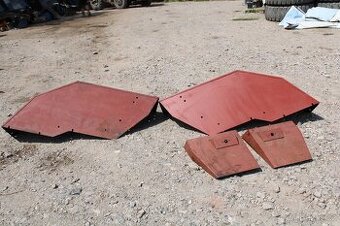 Zetor 7011 7211 7711 zadní blatníky kompletní Čssr výroba