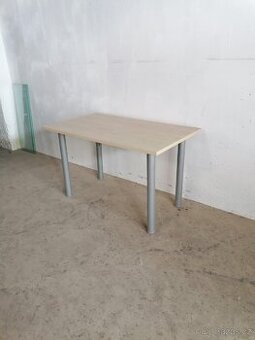 Jídelní, pracovní stoly