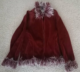 Dámský bordo kabátek