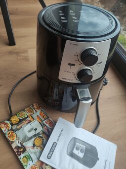 Horkovzdušná fritéza Delimano Air Fryer Pro v zanovním stavu