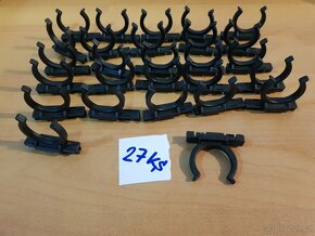 Držák soklové lišty, Více TYPŮ    ZASLÁNÍ: 30,-