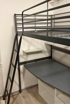 Prodám patrová postel ikea svarta s deskou