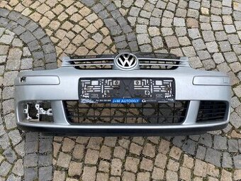 VW Golf 5 přední nárazník