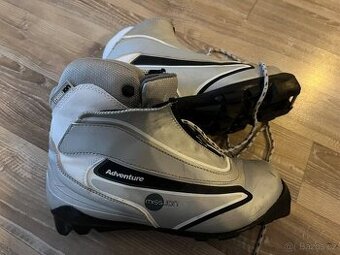 Prodám boty na běžky vel. 38