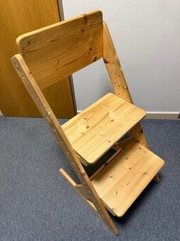 Dřevěná dětská rostoucí židle