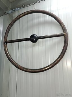 Volant na první typ Citroenu 2CV