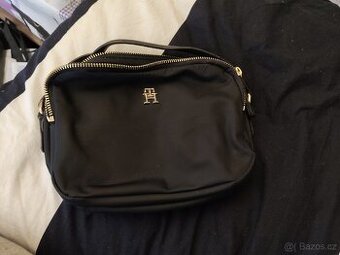 Kabelka Tommy Hilfiger