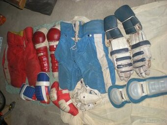 hokejova  vyzbroj- retro