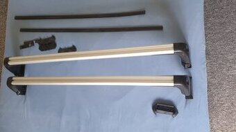 Příčníky Renault Captur ; Střešní nosič Peruzzo