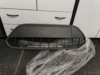 Mřížka předního nárazníku FOR 1497510