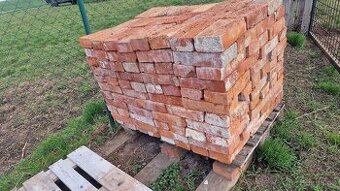 Prodám očištěné cihly