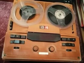 Cívkový magnetofon B4 + 12 pásek hudby
