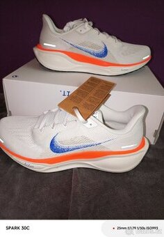 Nike zoom pagus  tenisky  krásné 42,5