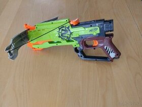Pistole Nerf Zombie Strike Crossfire Bow