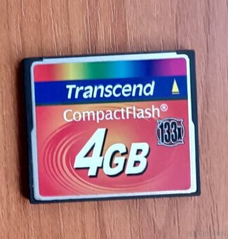 Paměťová karta CF 4GB