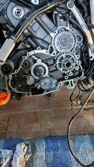 Prodám KTM 990 S
