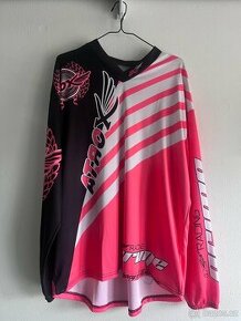 MX dres Atrox