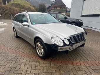Mercedes e 320 benz 2004 - 1