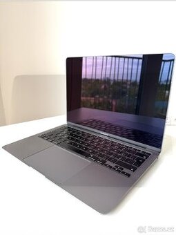 MacBook Air 13" M1 Vesmírně šedý CZ