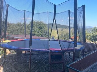 Trampolína 360