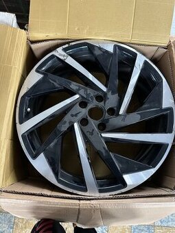 Prodám alu kola volkswagen Arteon R