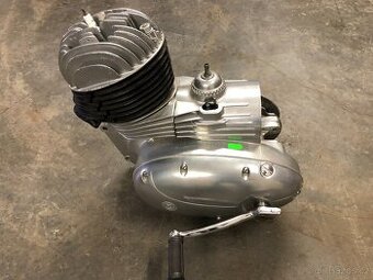 ČZ 175 Sport motor