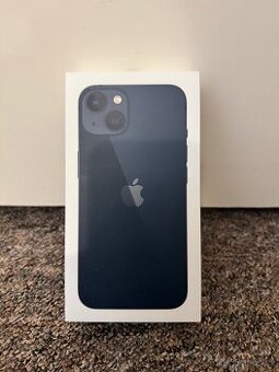 Apple iPhone 13 128gb Midnight. 100% stav, 22m zaruka, obal.