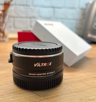 adapter Viltrox EF-Eos R