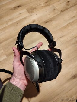 Bayerdynamic DT880 Pro studiové Nové náušniky