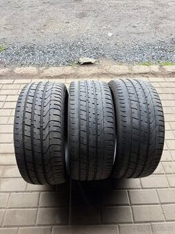 Pirelli P-zero 225/35R19 letní pneu
