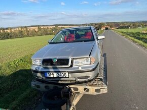 Náhradní Dily Škoda octavia 1 1,8i