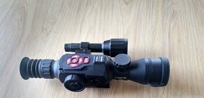 Suprový noční vidění ATN X-sight HD+přísvit+montáž na veawer