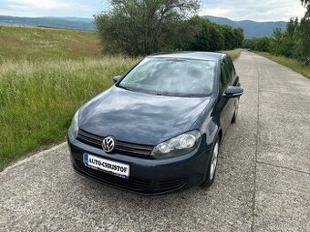 Volkswagen Golf VI 1,4TSi 90KW PARKOVACÍ SENZORY