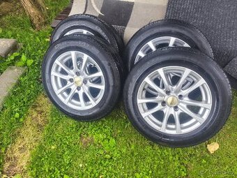 Prodám 4 x Alu disky s pneu, R14 175/70, Toyota Yaris