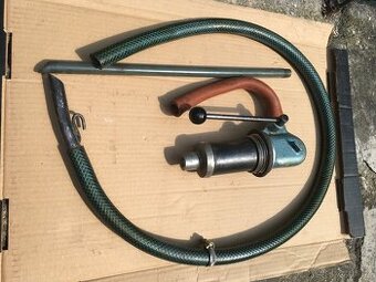 Čerpadlo pákové-do sudu