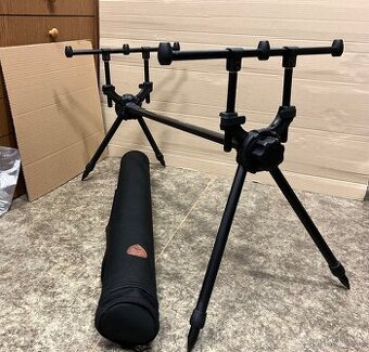 Stojan Giants Fishing Rod Pod Gaube 3 Rods